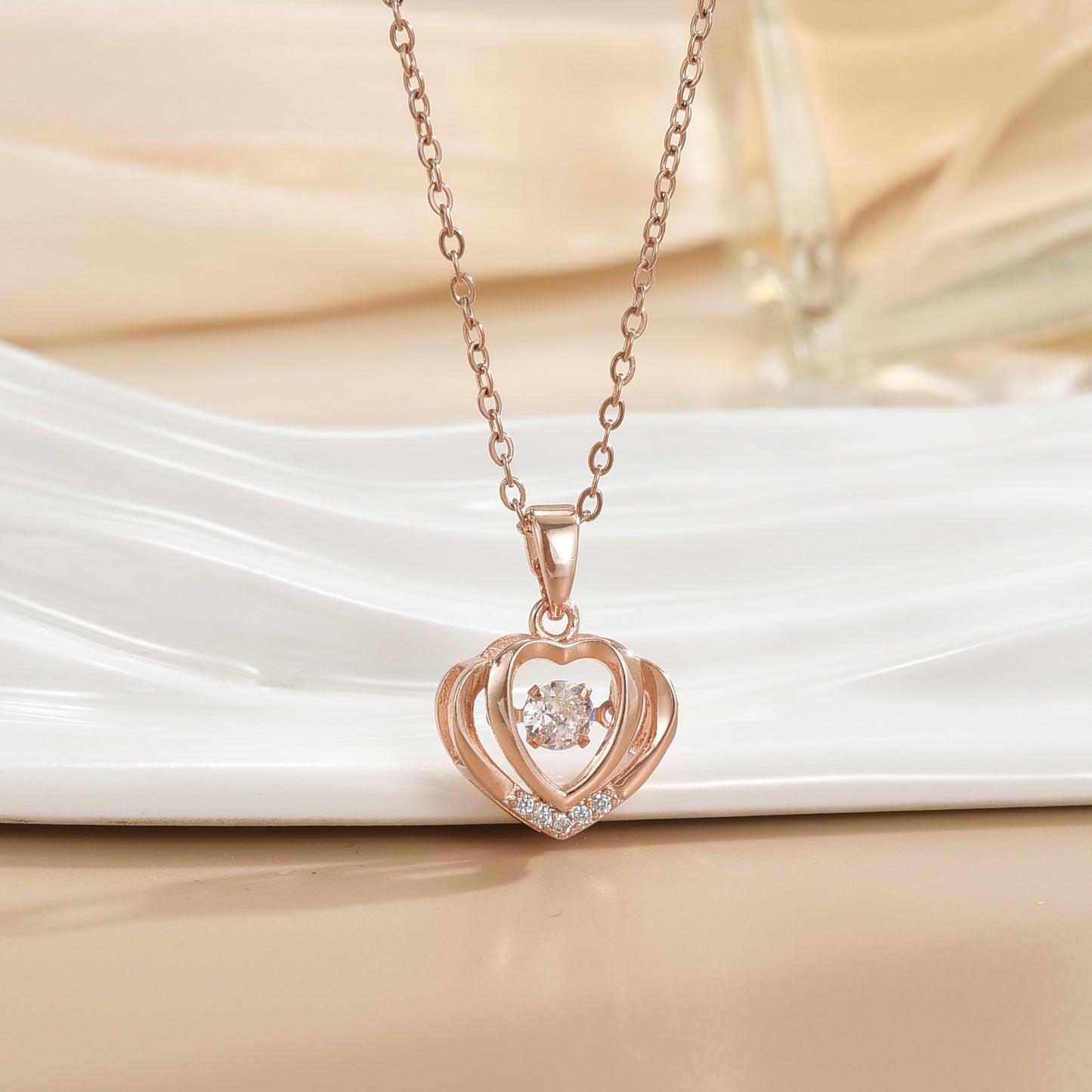 Women's Fading Smart For Simple Graceful Clover Clavicle Chain Niche Necklaces
