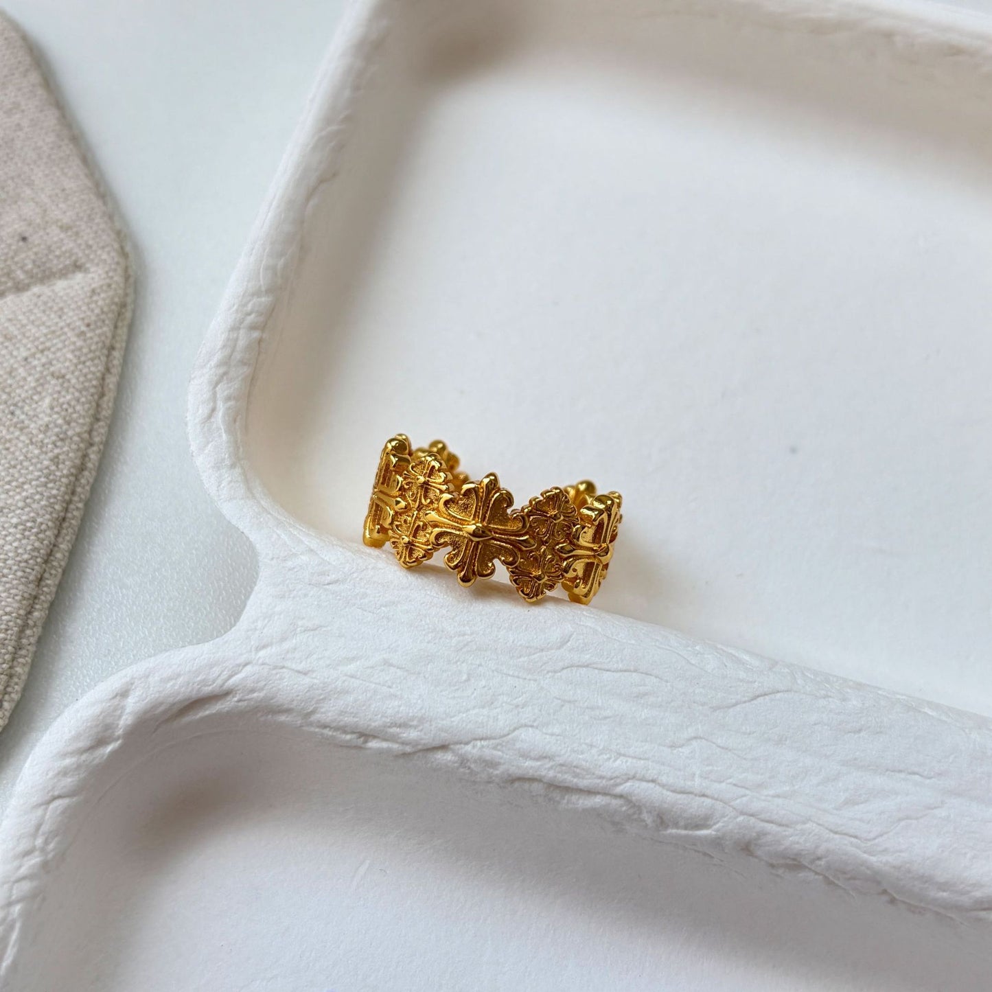 Women's Gold Retro For Simple Versatile Opening Rings