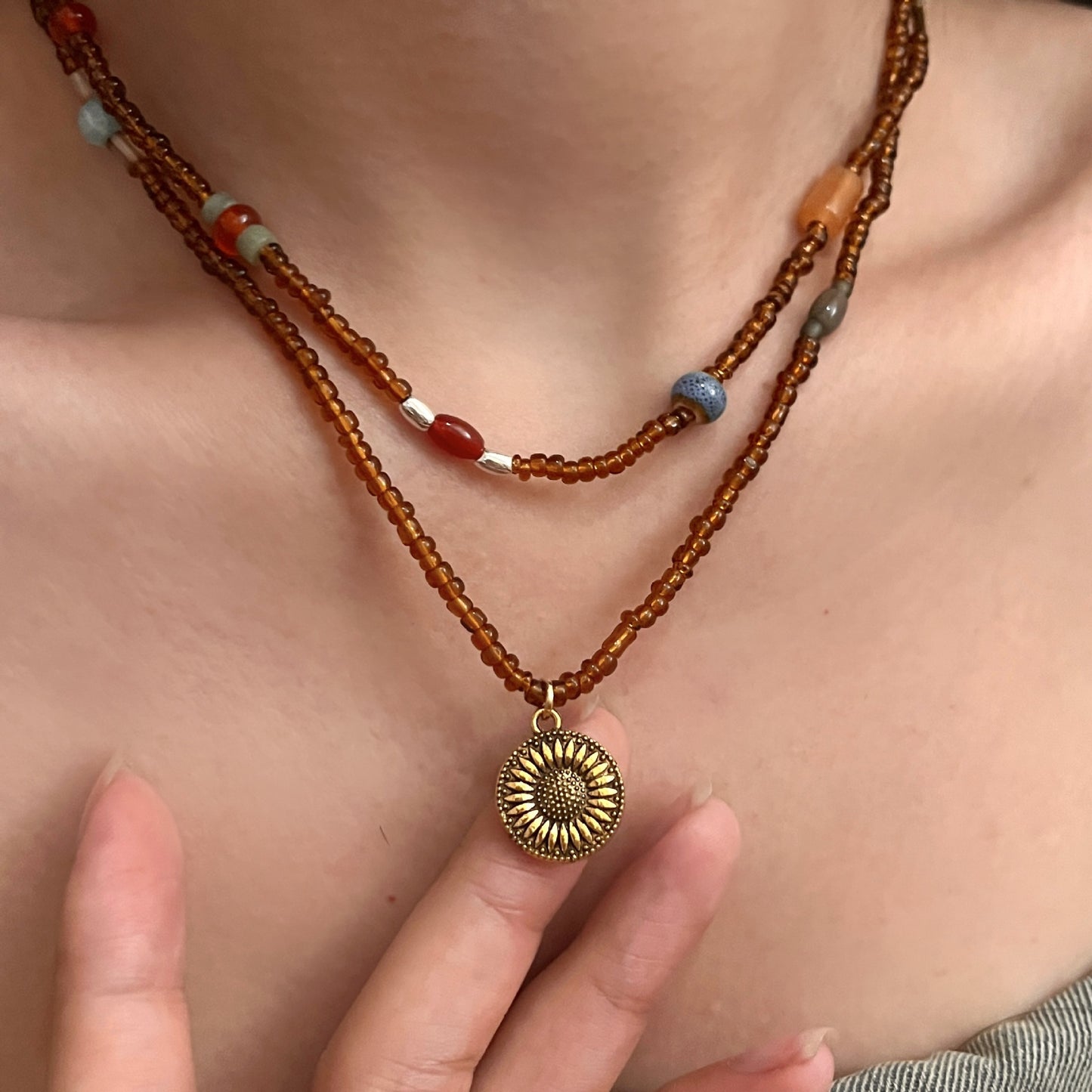 Chain Vintage Metal Sunflower Tag Natural Stone Brown Necklace