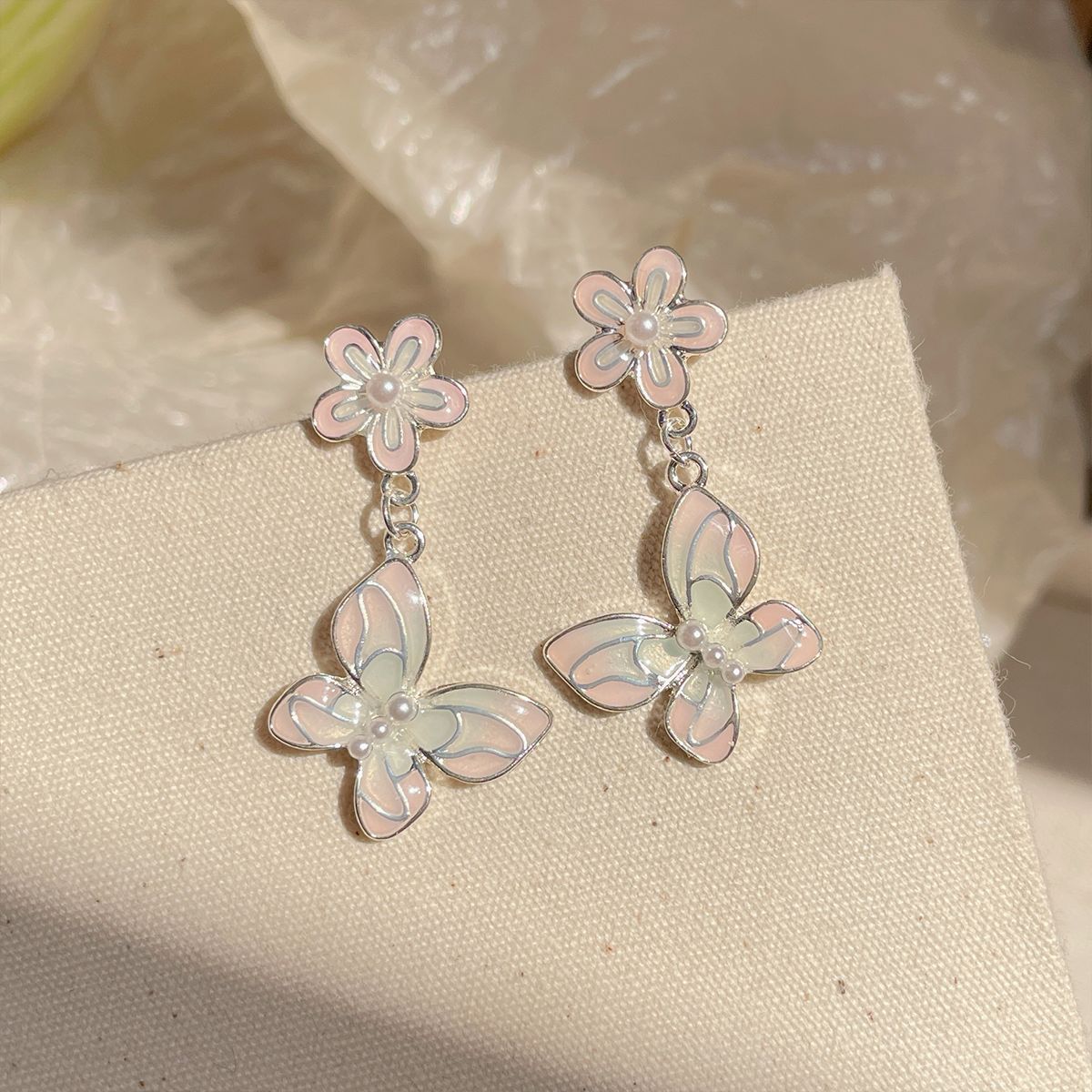 Sweet Butterfly Female Sier Needle Design Gradient Earrings