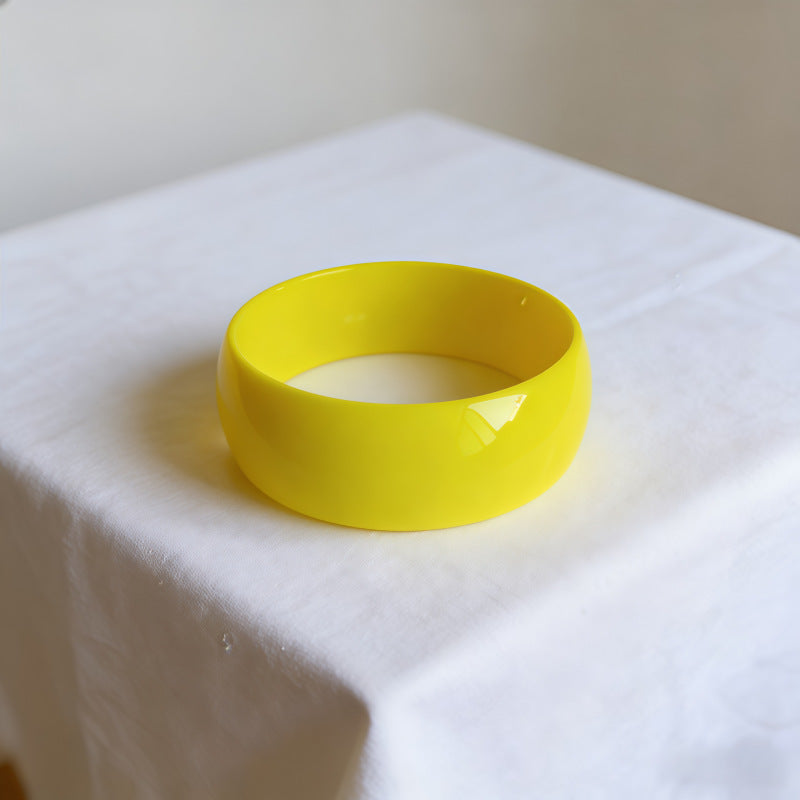 Plastic Popular Aperture Solid Color Glossy Bracelet
