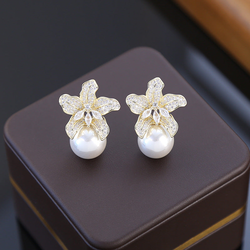 Women's Pearl Light Luxury High-grade Delicate Sier Earrings