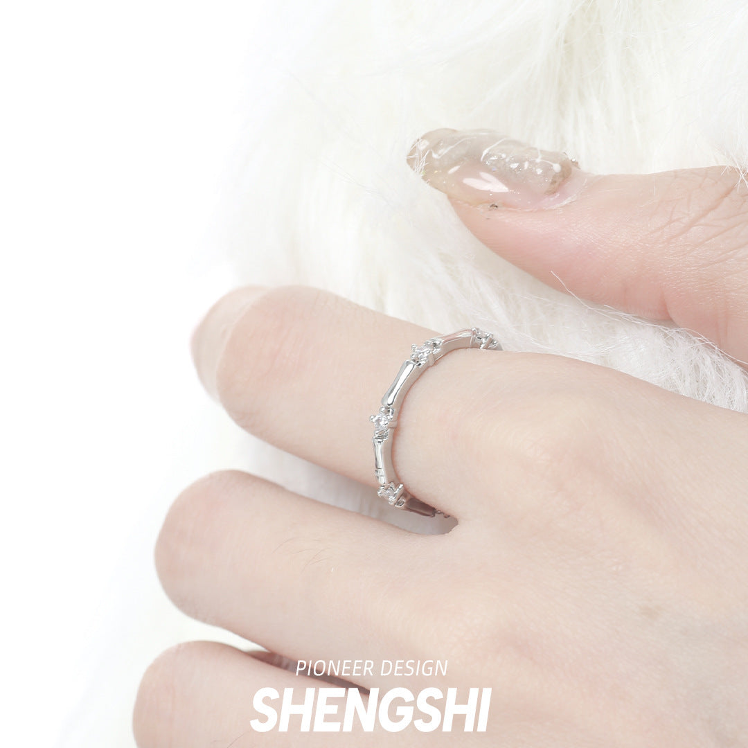 Niche Epoxy Pig Nose Female Temperament Adjustable Mouth Rings