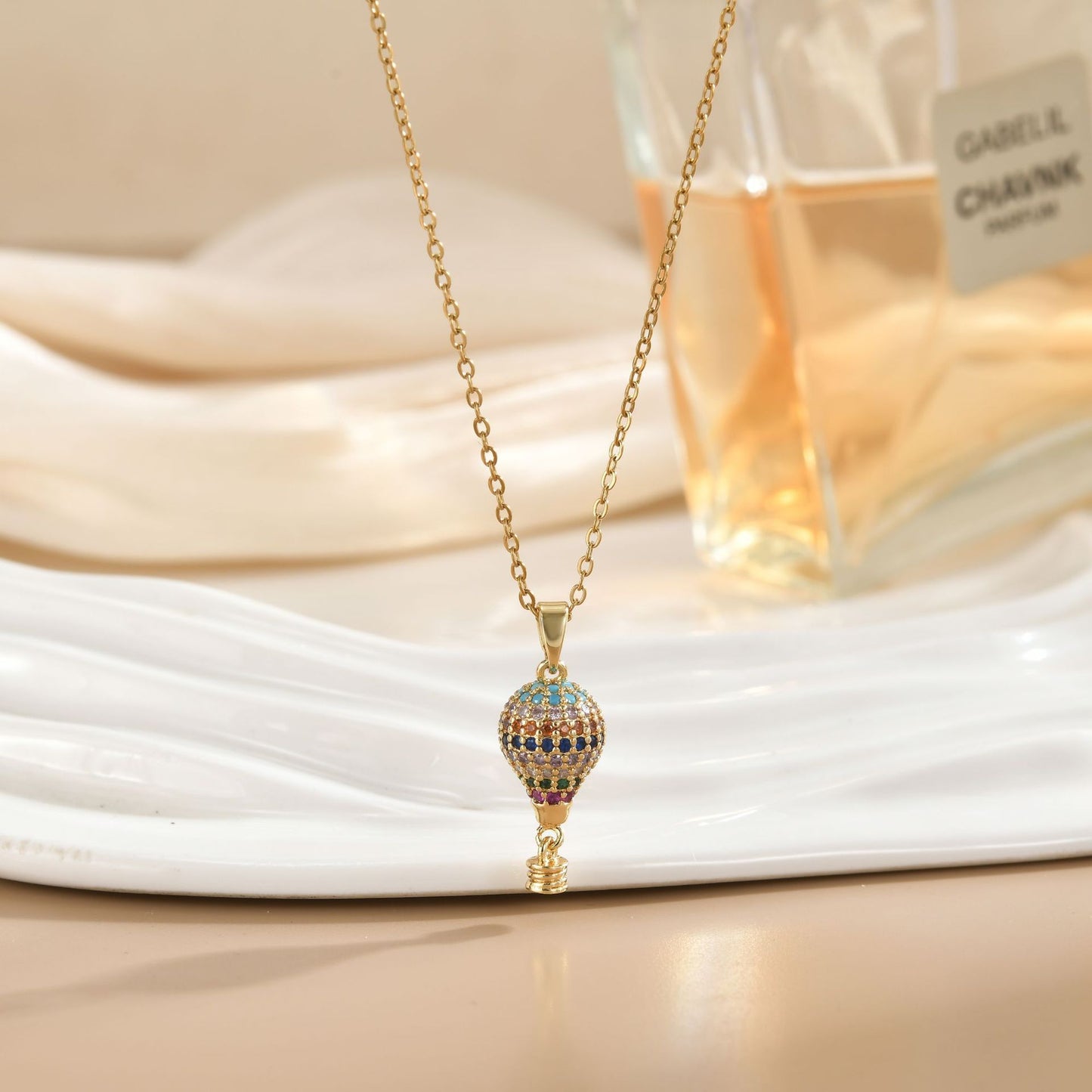 South America Turkey Three-dimensional Hot Air Balloon Female Affordable Luxury Pendants