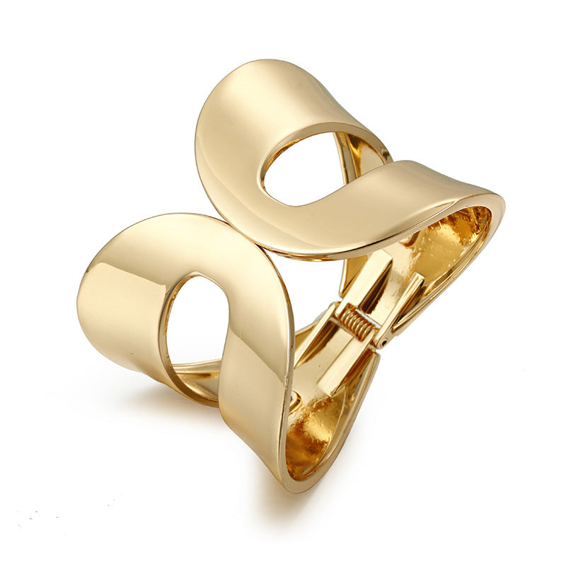 Large Glossy Hollow Zinc Alloy Female Personality Bracelets