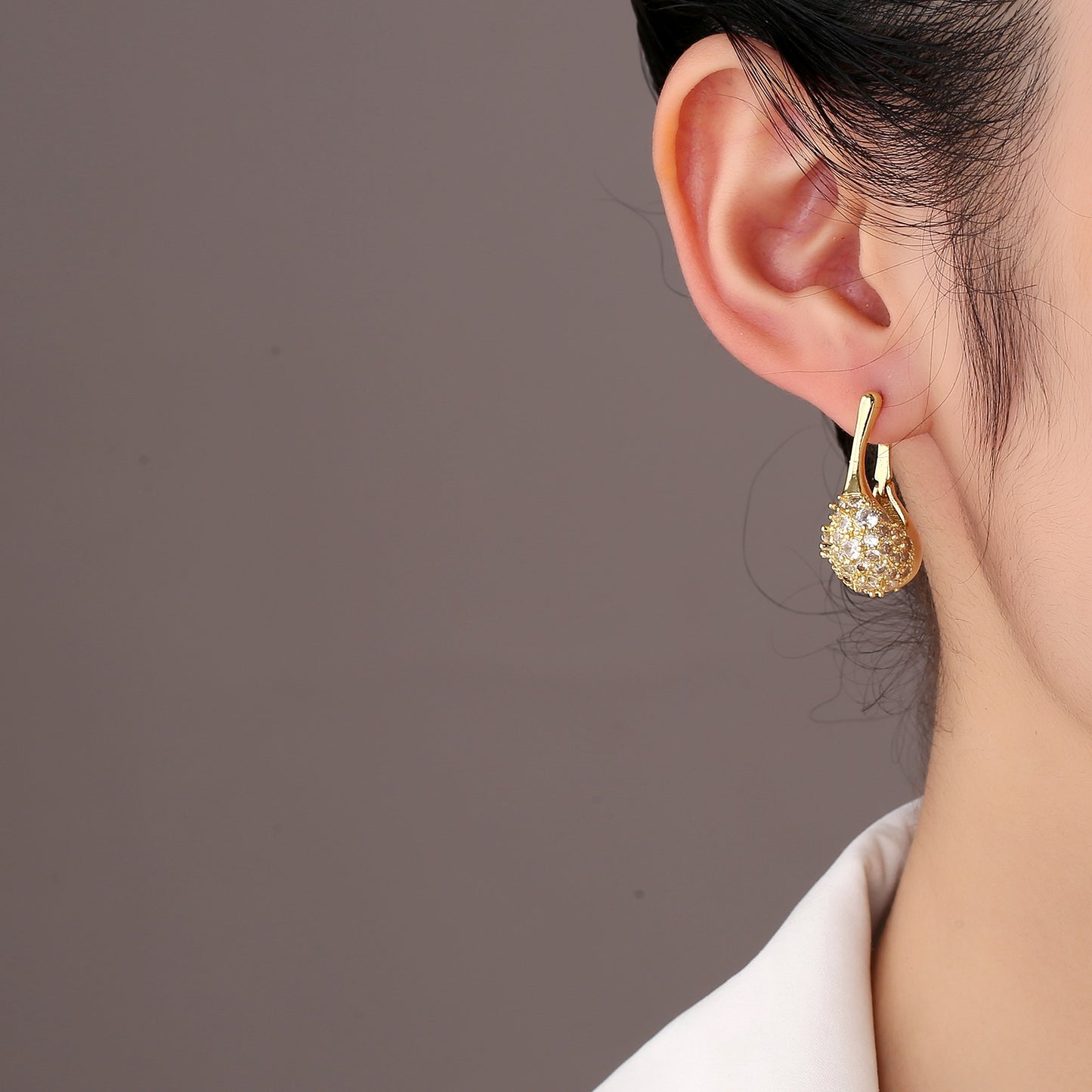 High-grade Temperament Ear Clip Zircon Two-color Earrings