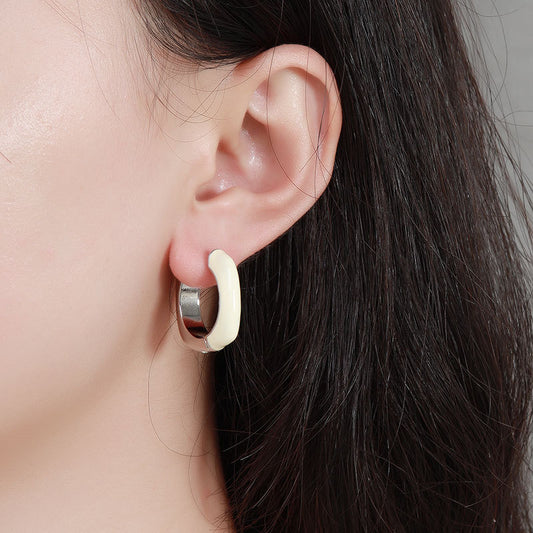 White Enamel Female Light Luxury Minority Design Advanced Sense Earrings
