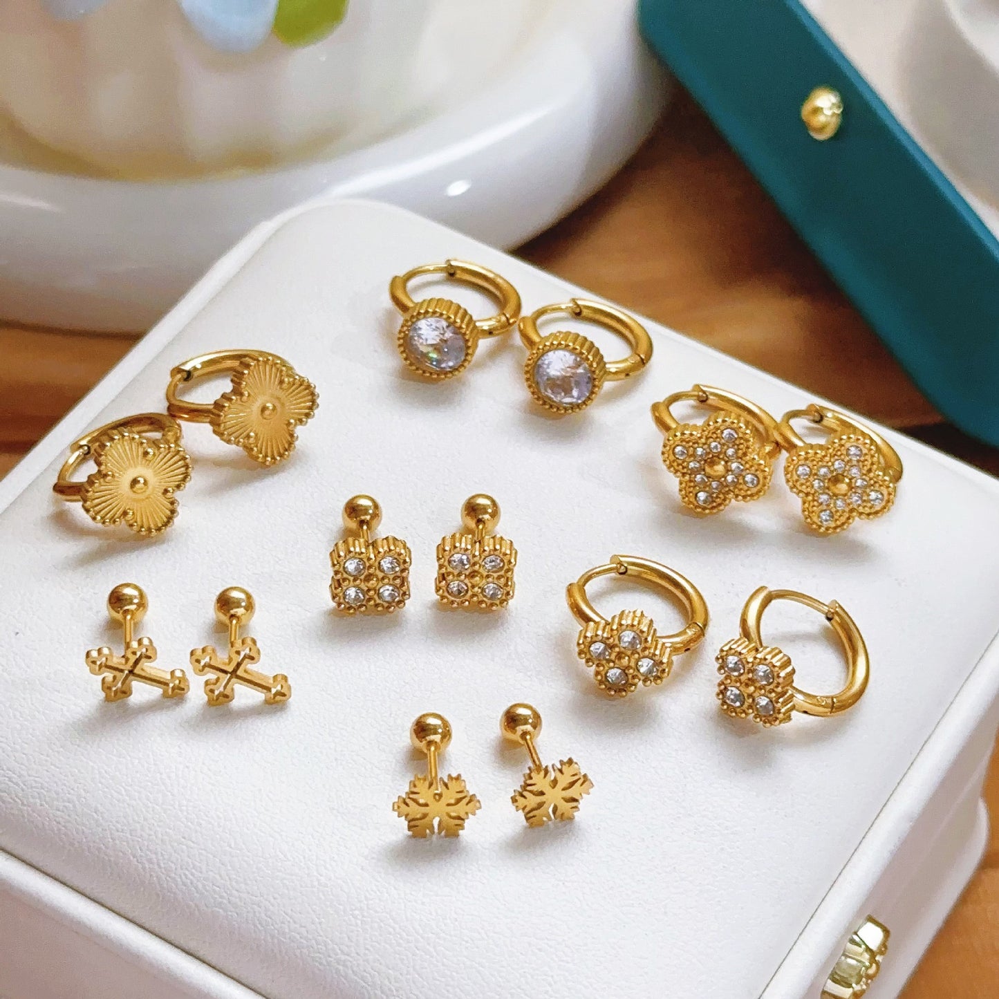Shaped Pearl Titanium Steel Spring Irregular Rings