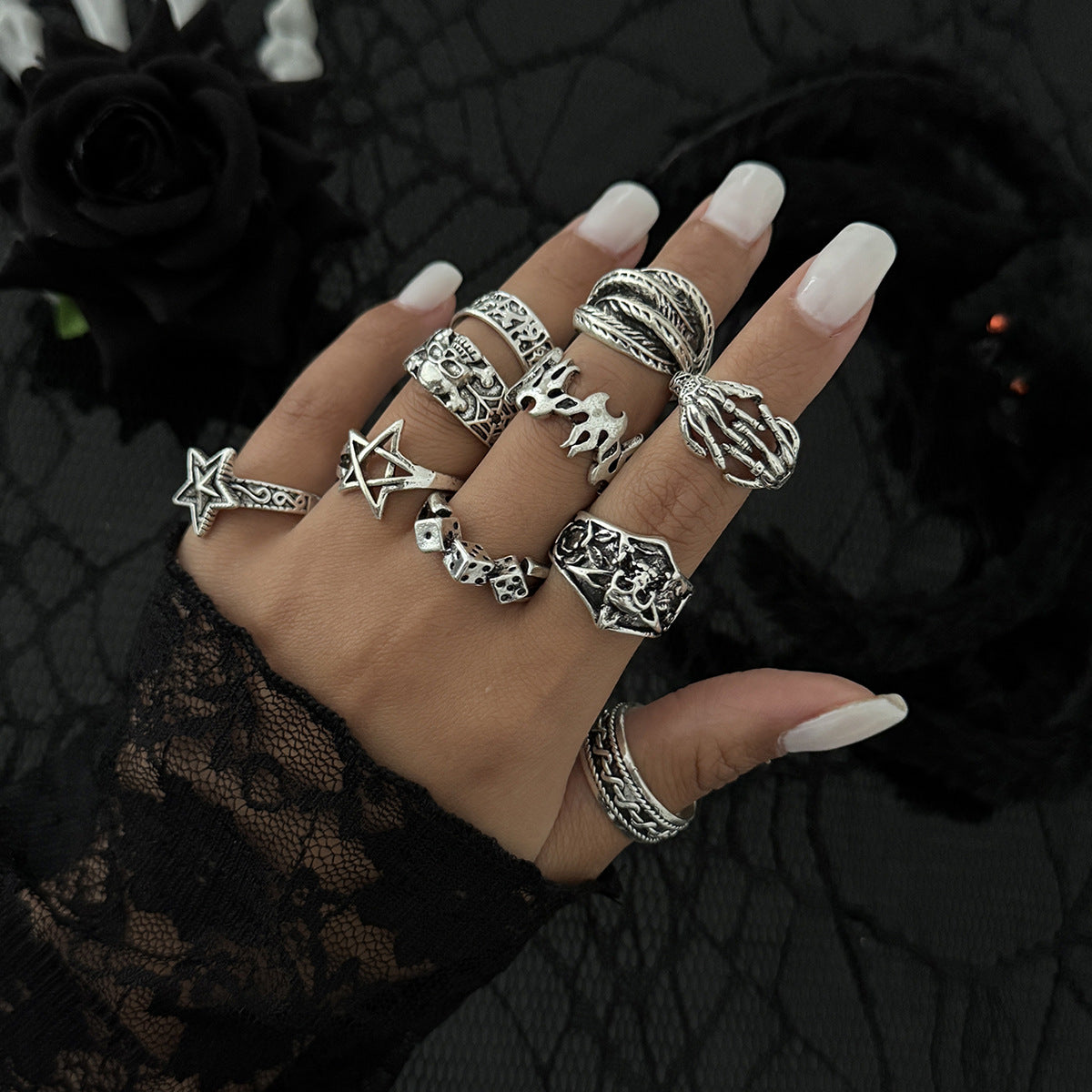 Sweet Cool Dark Ghost Snake Suit Niche Halloween Ring