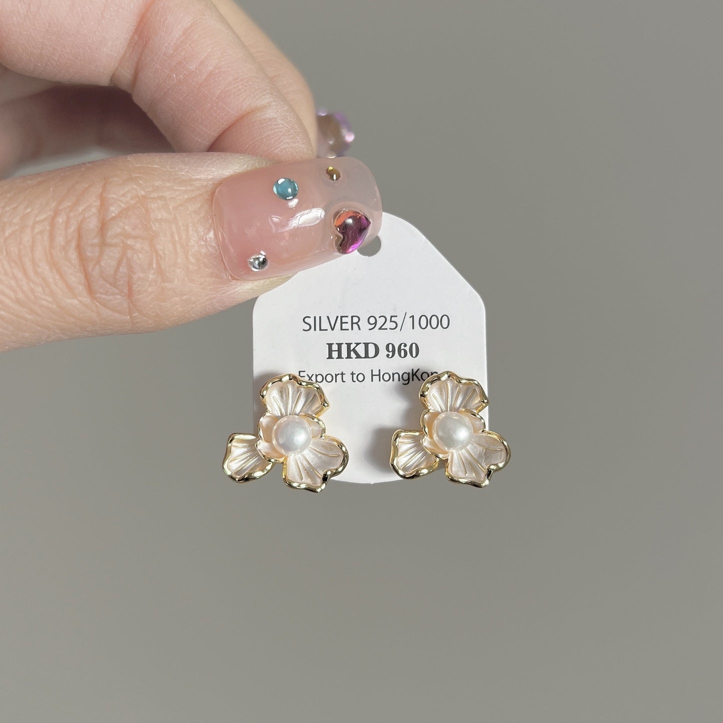 Women's Freshwater Pearl Ear French Retro Design Earrings