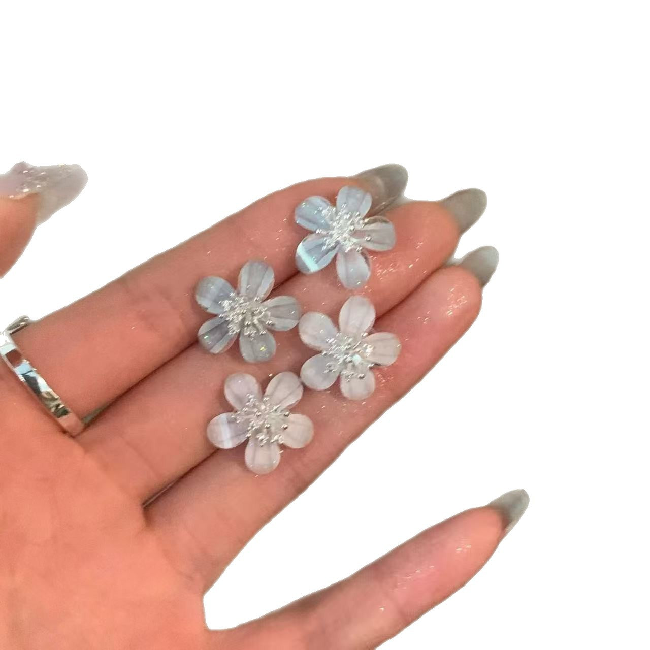 Women's Exquisite Small Sparking Zirconium Flower Light Luxury High-grade Vacation Style Earrings