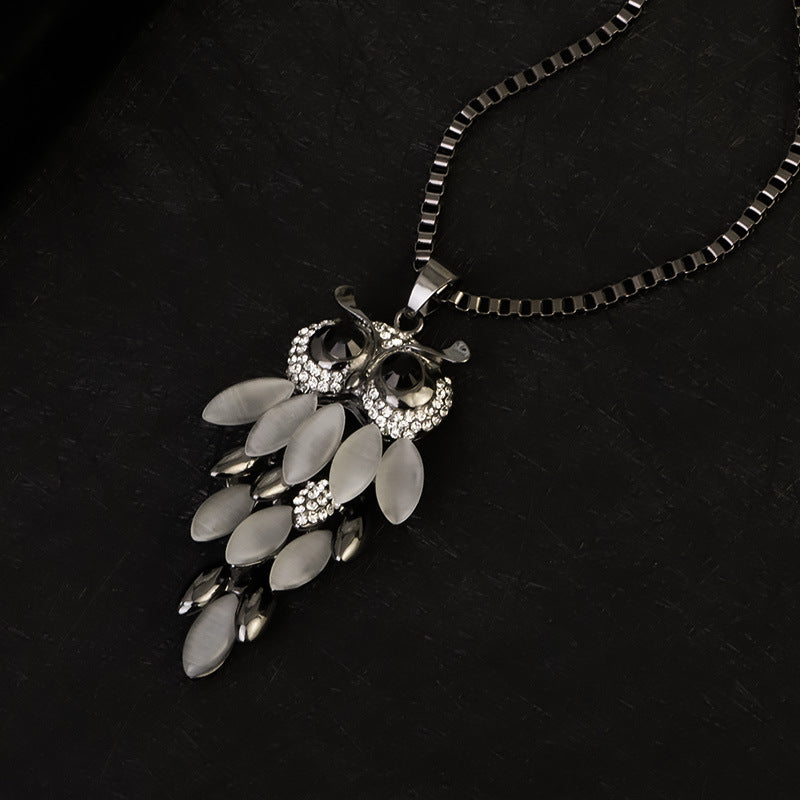 Creativity Design Diamond Long Sweater Chain Owl Necklace