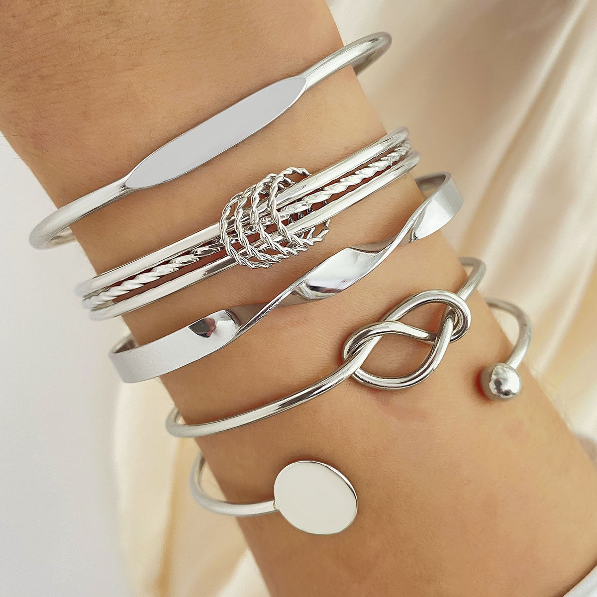 Chain Suit Fashion Simple Design Adjustable Bracelets