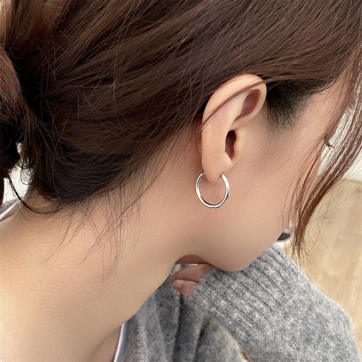 Women's Sterling Sier Simple Ear Style Basic Earrings