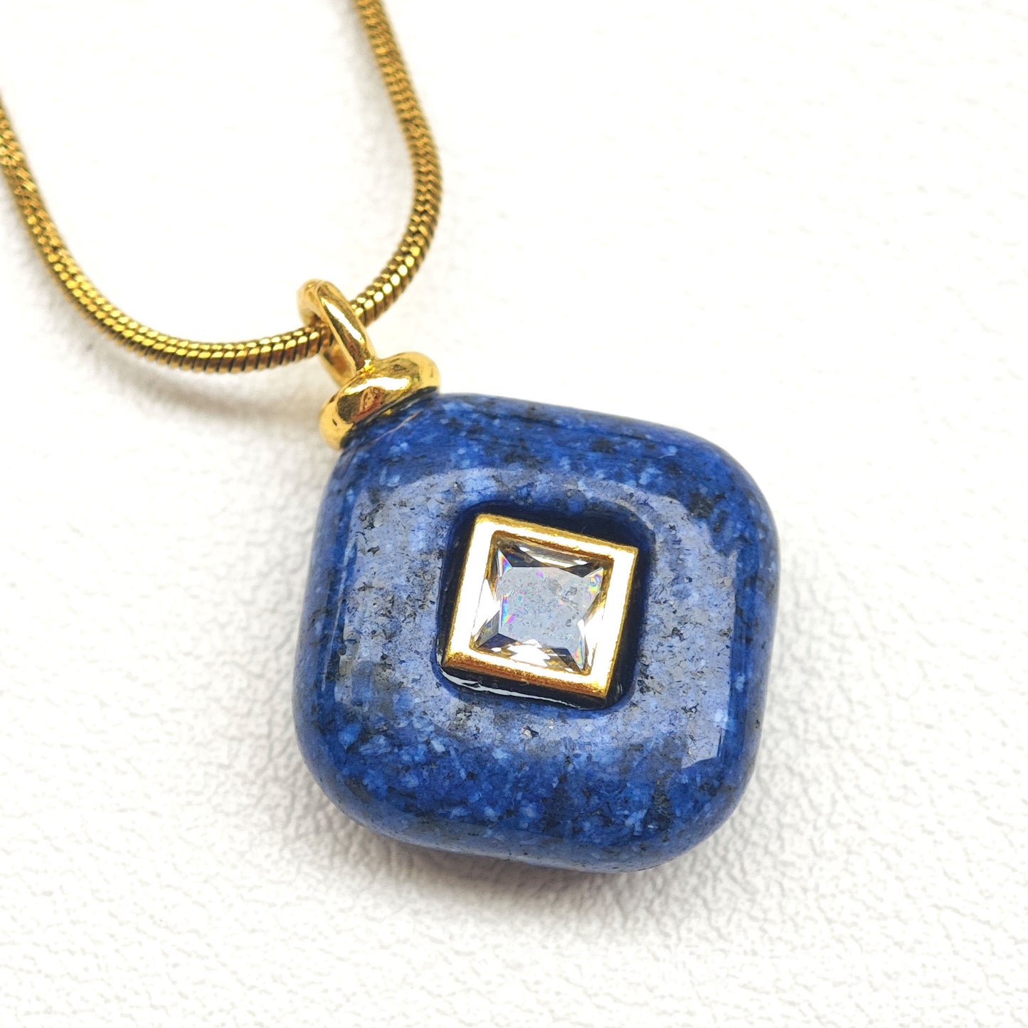 Elegant Natural Stone Crystal Geometric Rhombus Pendant