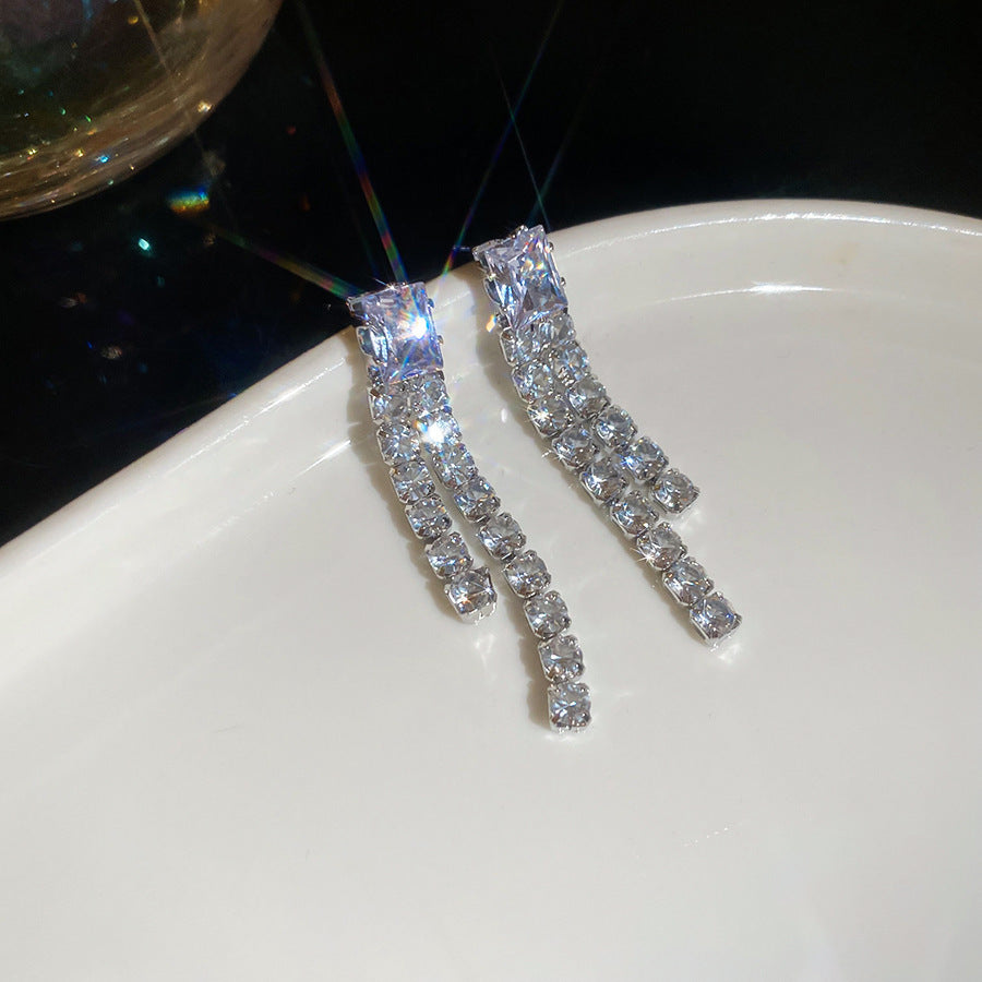 Drop Light Luxury Minority Clavicle Chain Palace Style Earrings