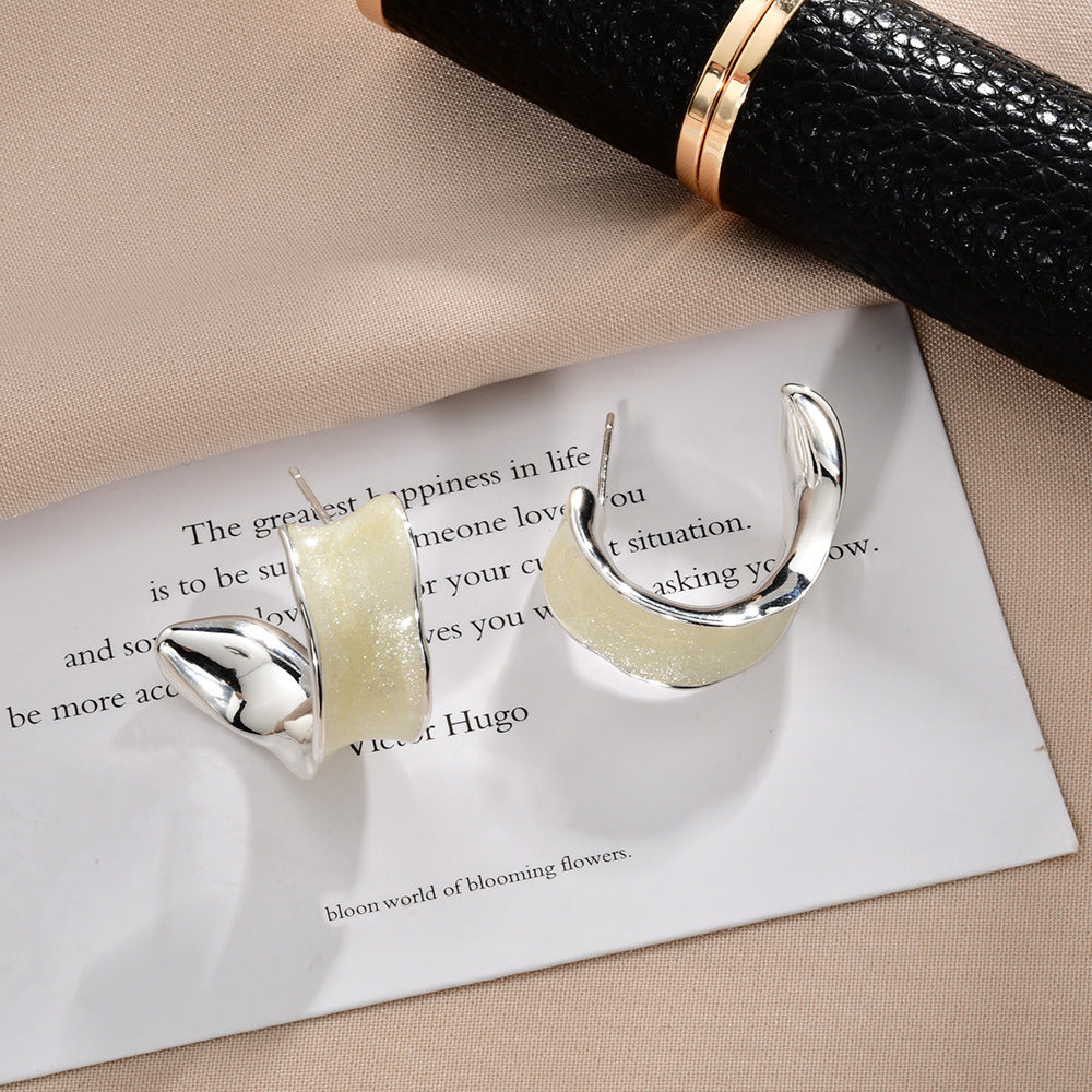 Women's Sweet Elegance Niche Design Ear Clip Earrings