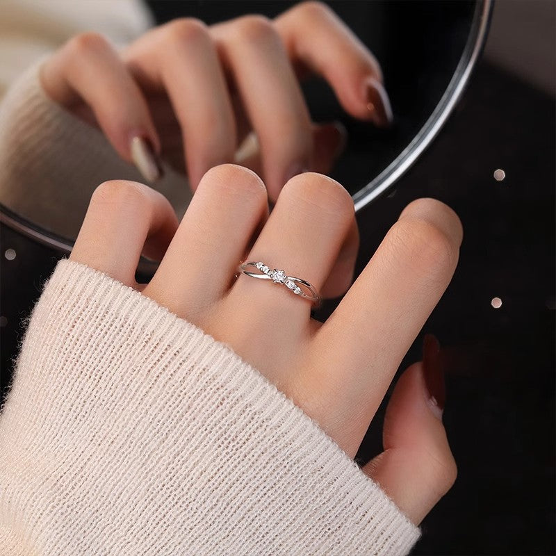 Cross Female Light Luxury Minority Style Rings