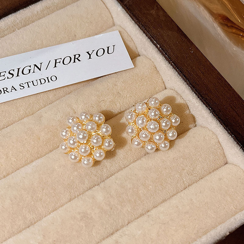 Personality Baroque Pearl Ear High Sense Light Rings