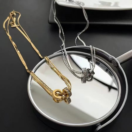 Advanced Design Interlocked Twin Clavicle Chain Female Necklaces