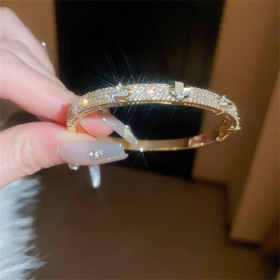Four-leaf Flower Light Luxury High-grade Zircon Full Diamond Niche Bracelets