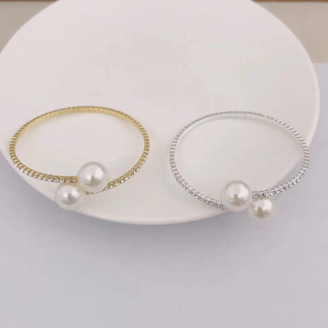 Fashion Bangle Stylish Simple Versatile Watch Bracelets