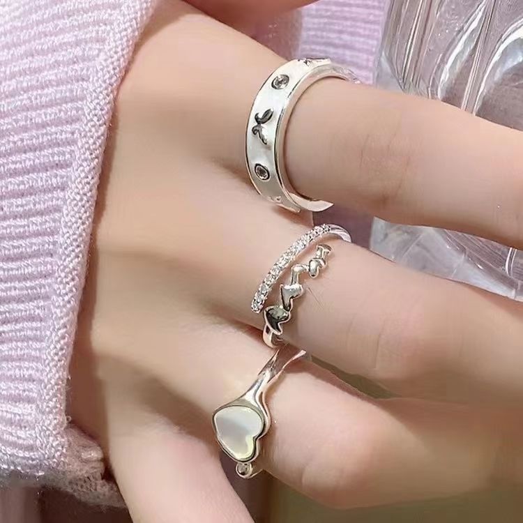 Luxury Style Heart Shell Niche Temperament Rings