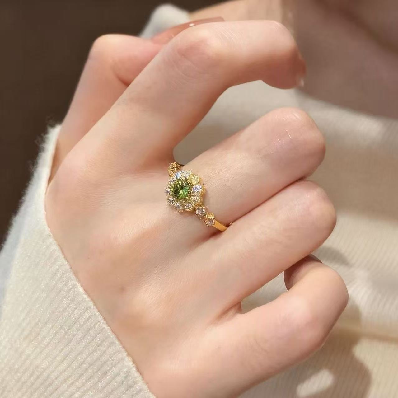 Green Adjustable Female Light Luxury Minority Elegant Simple Ring