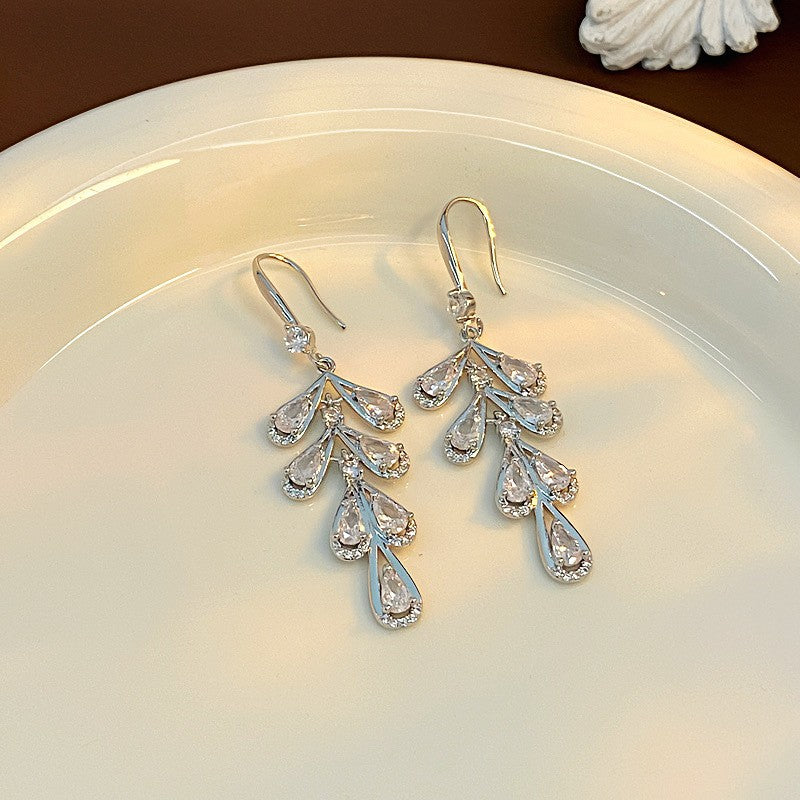 Women's Zircon Long Water Drop Zirconia Light Earrings