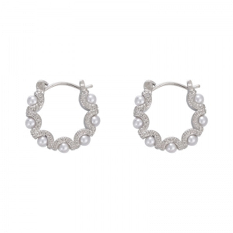 Women's Pearl Light Luxury Circle Earclip Design Earrings