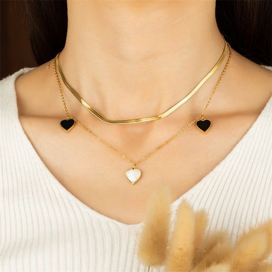 Women's Fashion Two-color Peach Heart Gold Special Interest Light Luxury Necklaces