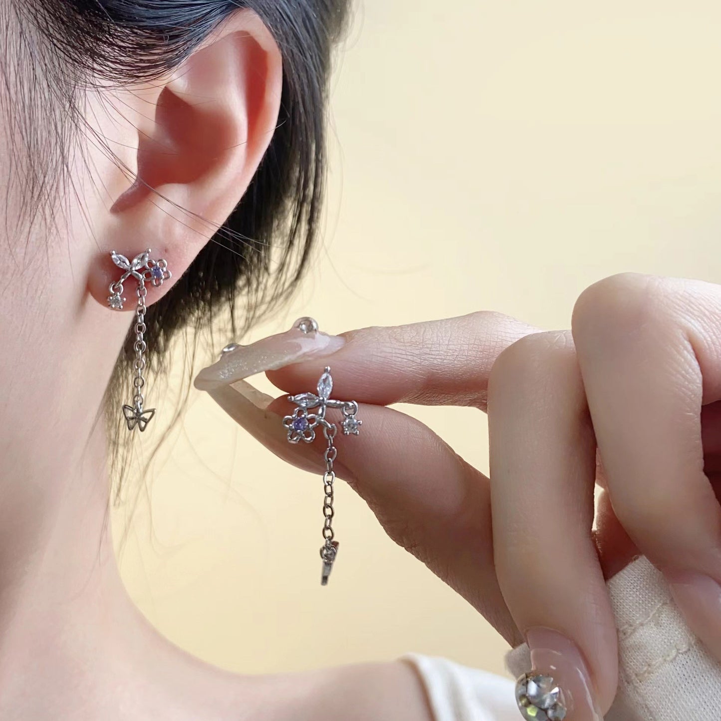 Flash Zircon Sier Ear Advanced Sense Minority Fashion Design Earrings