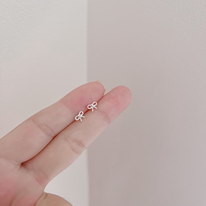 Exquisite Small Glazed Surface Ear Three-piece Suit Earrings