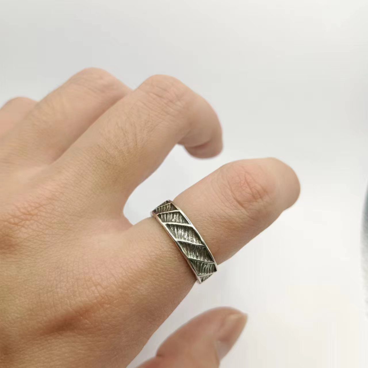 Men's Chiba Vintage Thai Sier From The Hand-made Open Ring