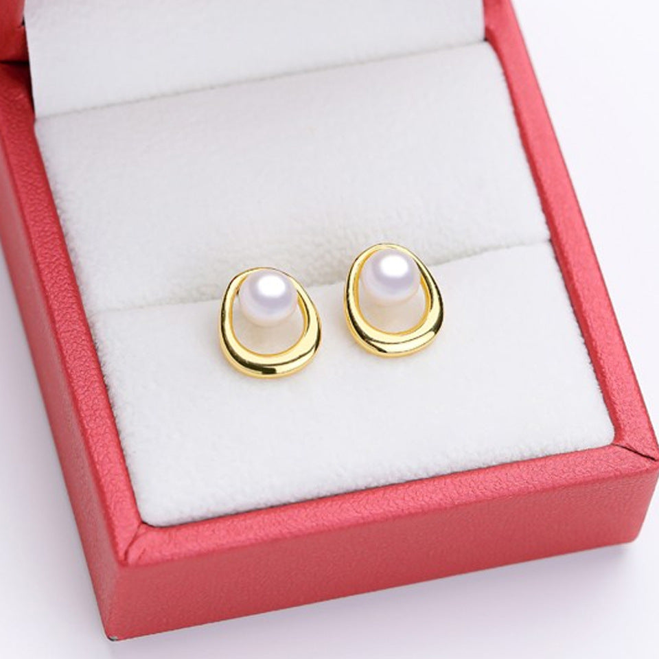 Women's Pearl Ear High-grade Square Simple Temperament Stud Earrings