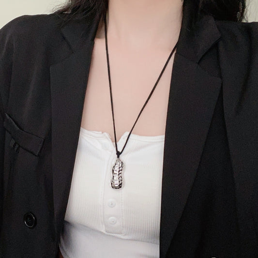 May Good Things Happen High-grade Light Luxury Minority Sweater Necklaces