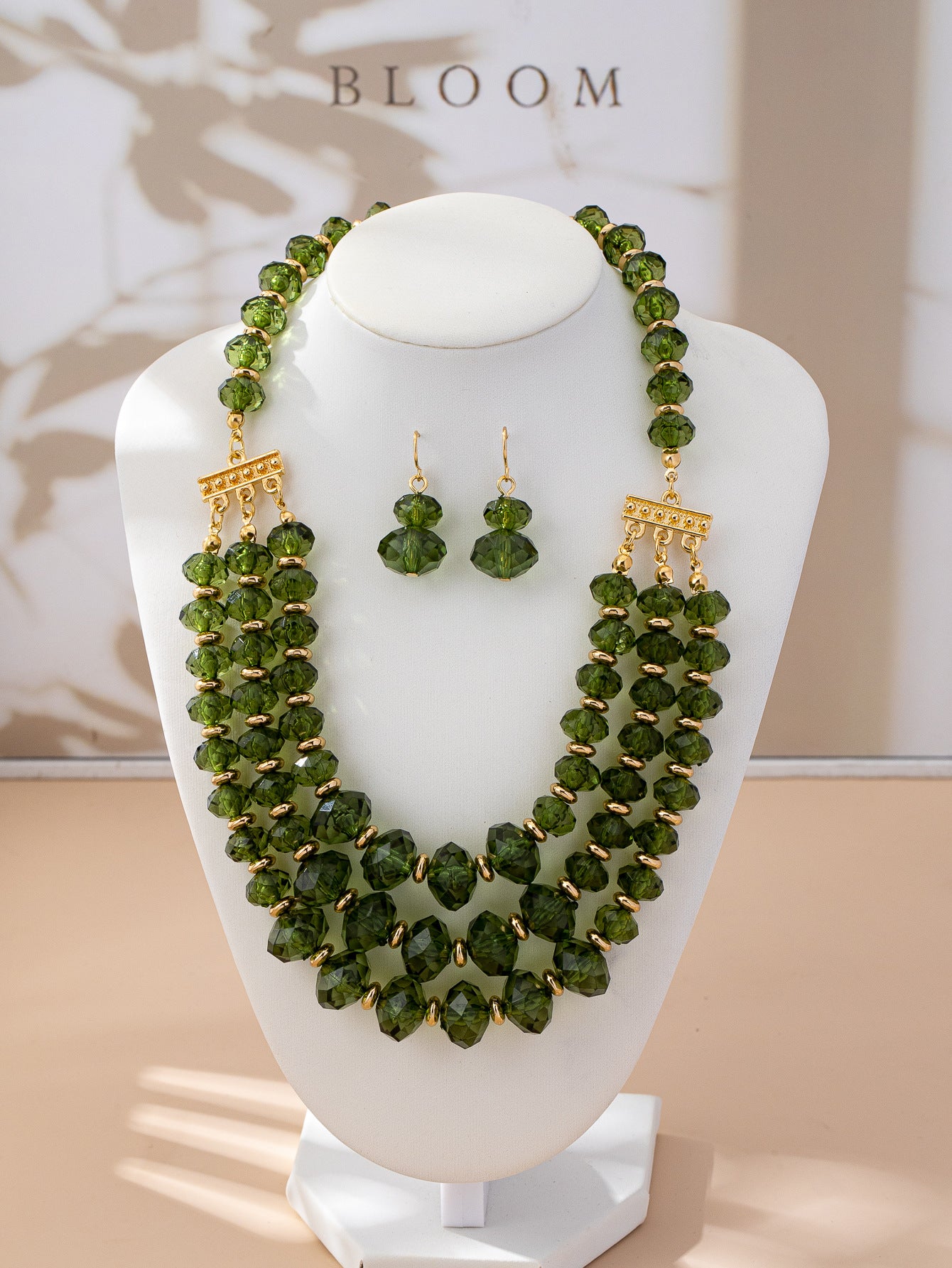 Women's Crystal Suite Retro Affordable Luxury Fashion Earrings