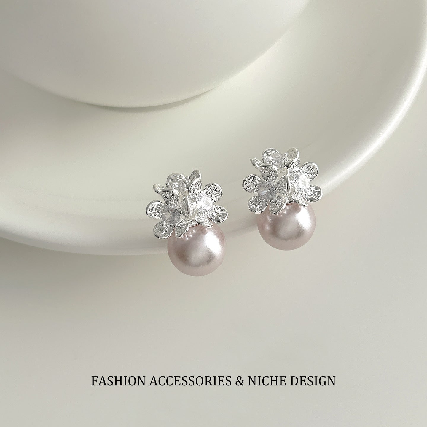 Women's Exquisite Flowers Surrounded Exaggerated Large Pearl Fashionable Sterling Sier Stud Earrings