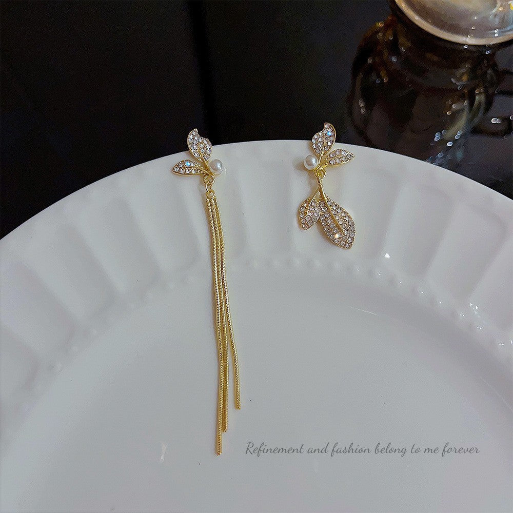 Style Long Fringed Pearl Sier Needle Earrings