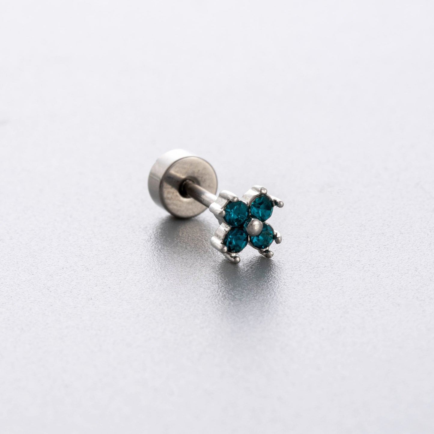 To Take Off Five-pointed Star Screw Earrings