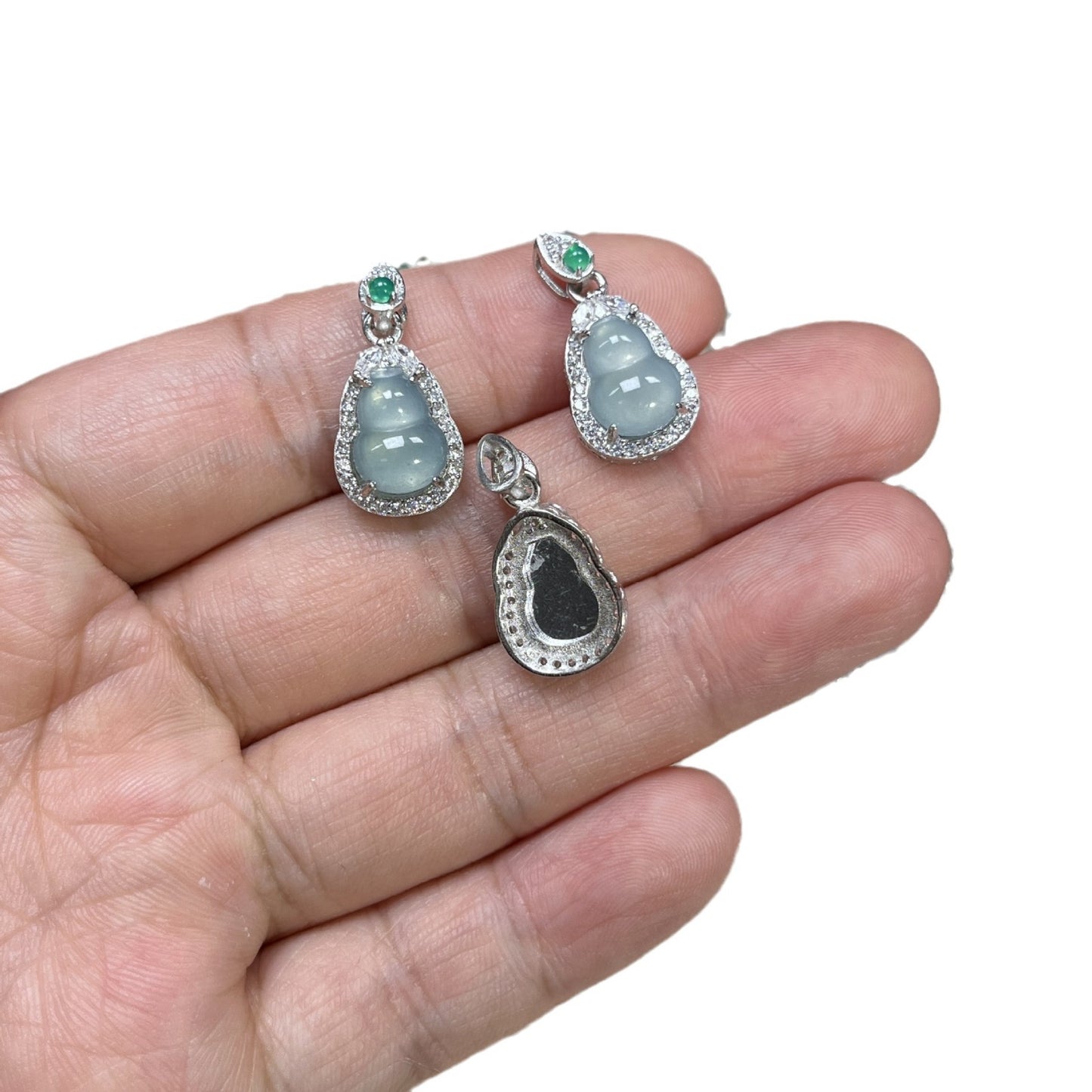 Natural Blue Water Jade Gourd Inlaid Sier White Gold Pendant