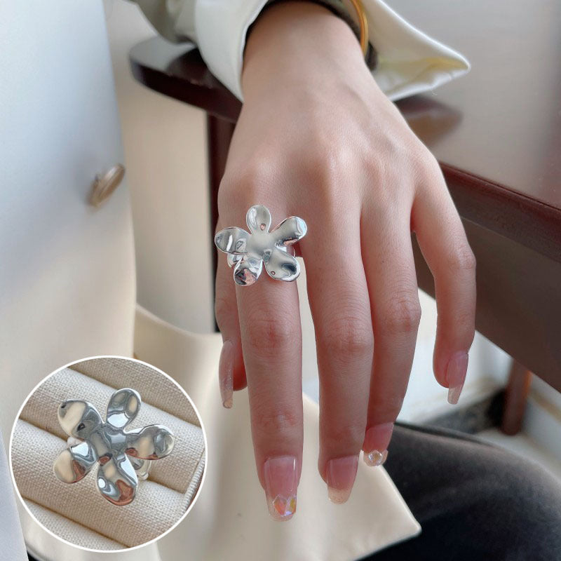 Dignified Geometric Lines Winding Sier Opening Rings