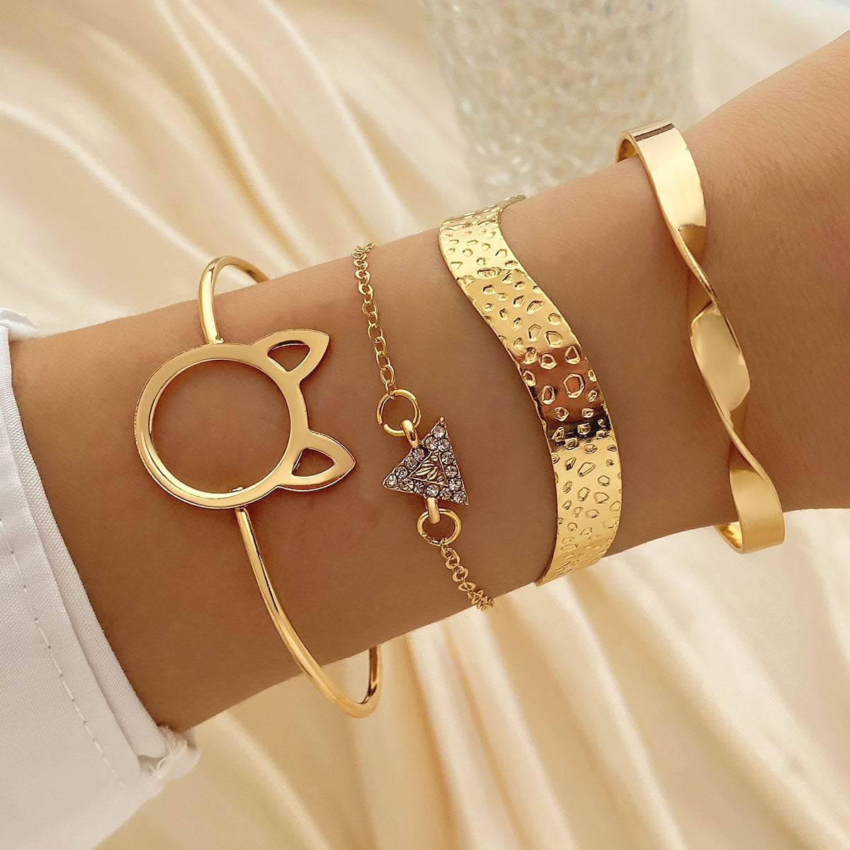 Alloy Frosted Simple Elegant High Sense Fashion Geometry Bracelets