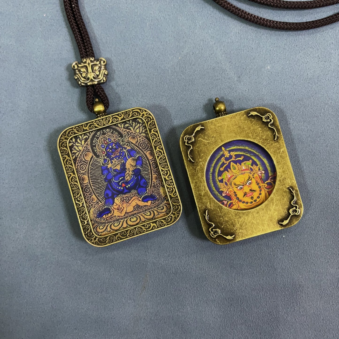 Double-sided Home Twee Zodiac Eight Patron Saints Scenic Pendants