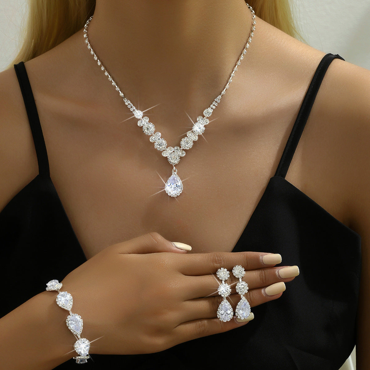 Zircon Rhinestone Bridal Wedding Dress Three-piece Earrings