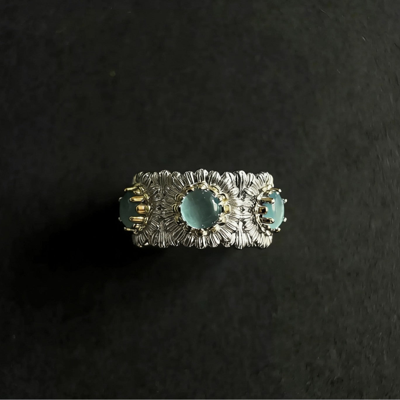 Gemstone Female Special Interest Light Luxury Ring