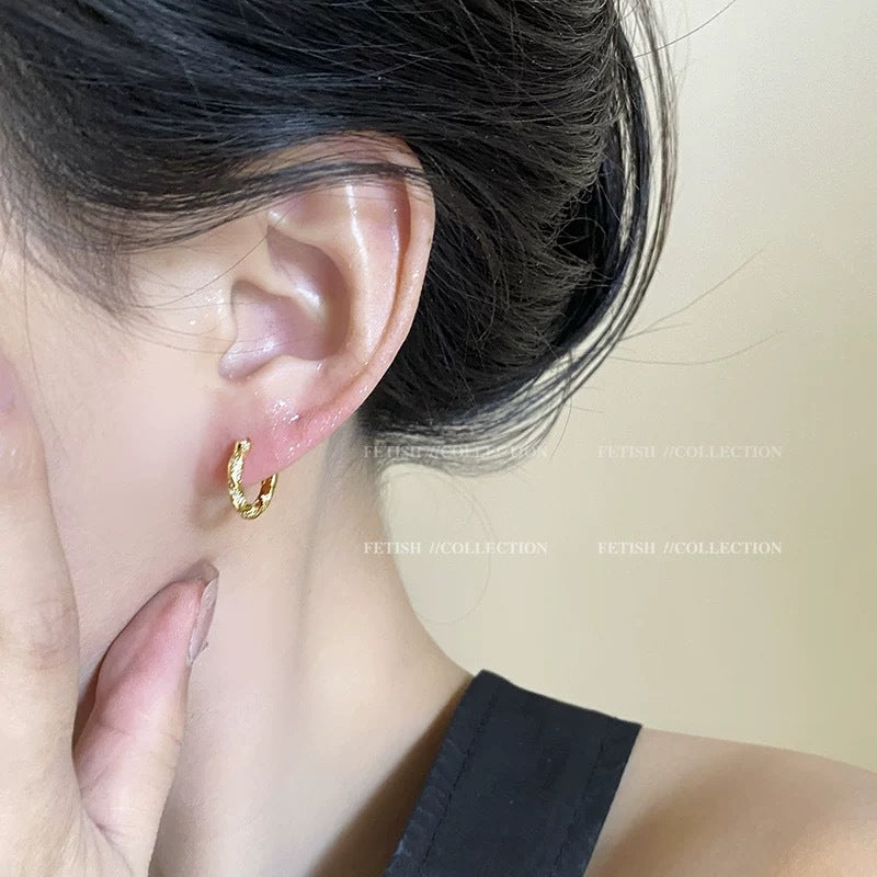 Pearl Circle Niche Unique Female Gold Earrings