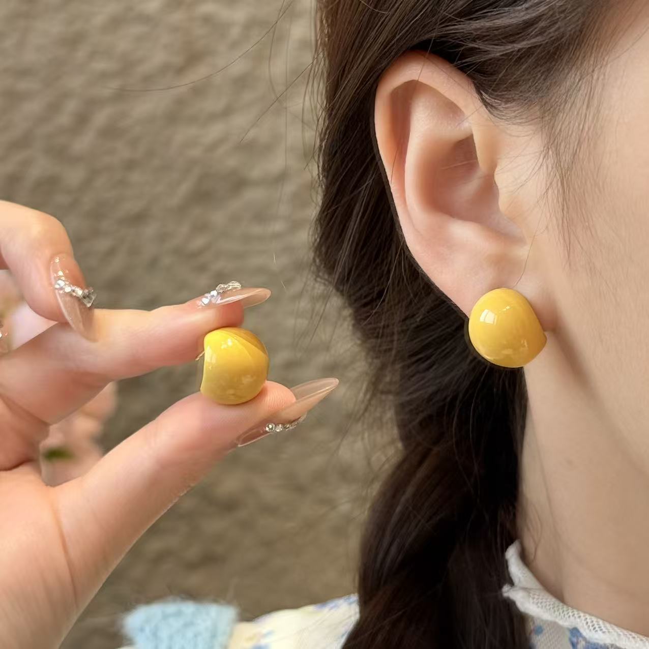 Women's Enamel Drop Oil Simple Summer Small Exquisite Stud Earrings