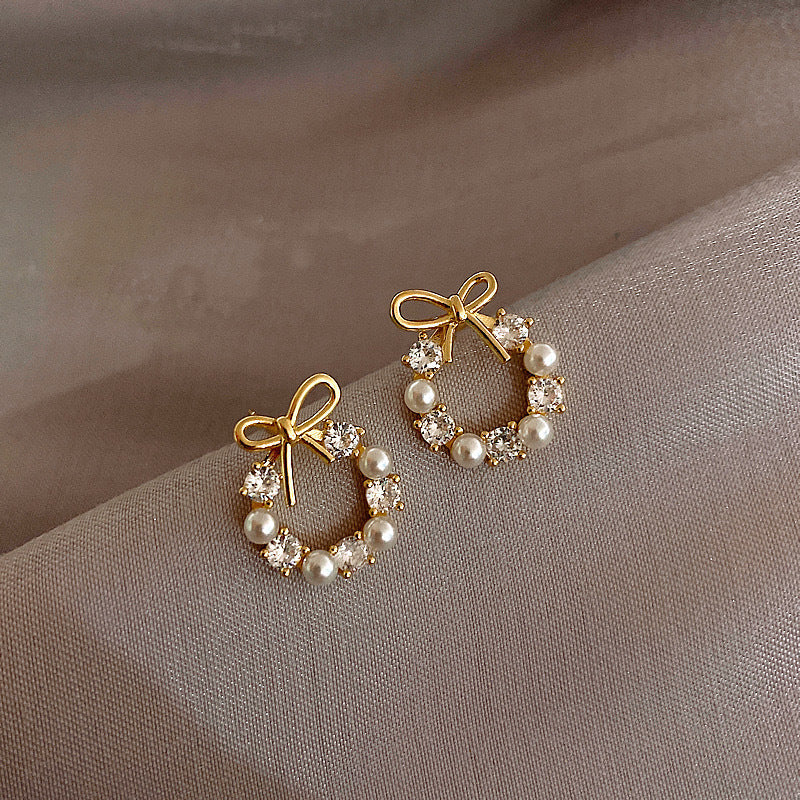 Women's High-grade Pearl French Minority Retro Affordable Earrings