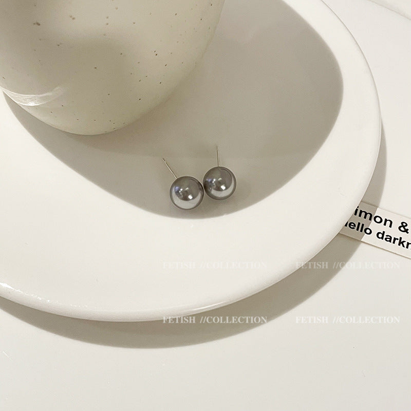 Women's Vintage Pearl Light Luxury Fashion High Sense Earrings